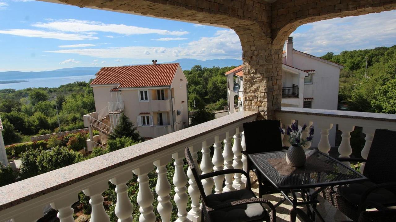 Apartments Jela Sveti Vid-Miholjice Eksteriør bilde